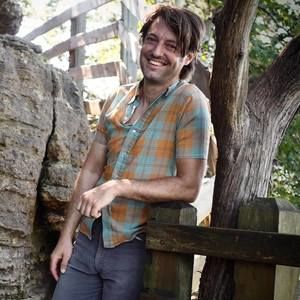 Meet your Posher, Isaac